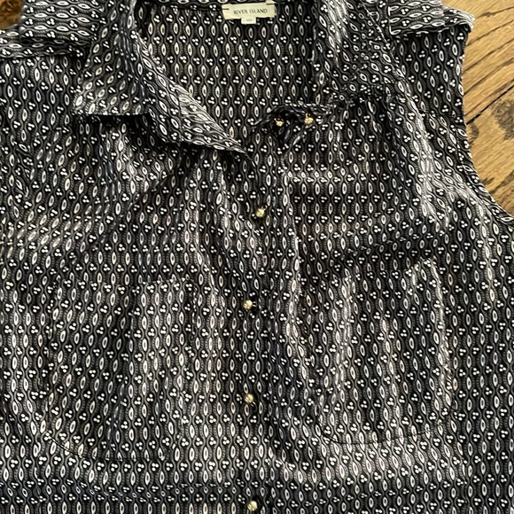 River Island shirt dress - Picture 2 of 7